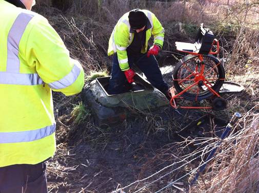 Welsh Water camera crew (3) 1000